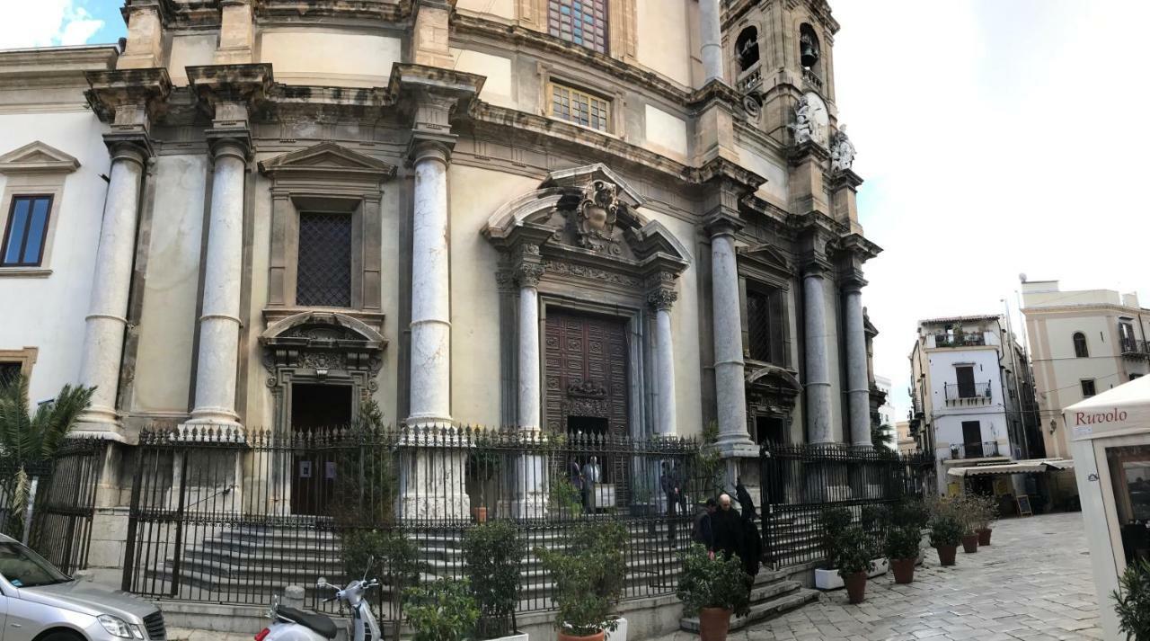 Appartamento San Domenico ปาแลร์โม ภายนอก รูปภาพ