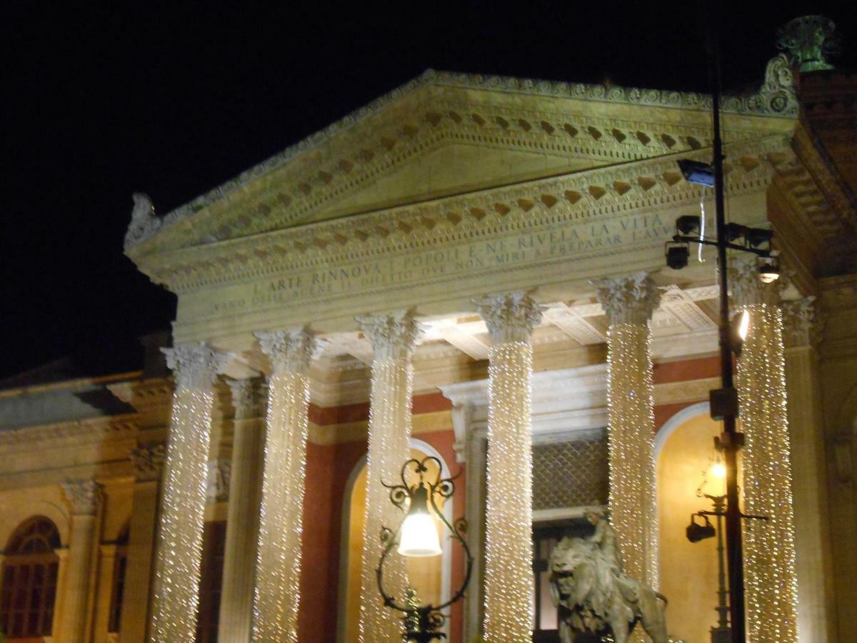 Appartamento San Domenico ปาแลร์โม ภายนอก รูปภาพ