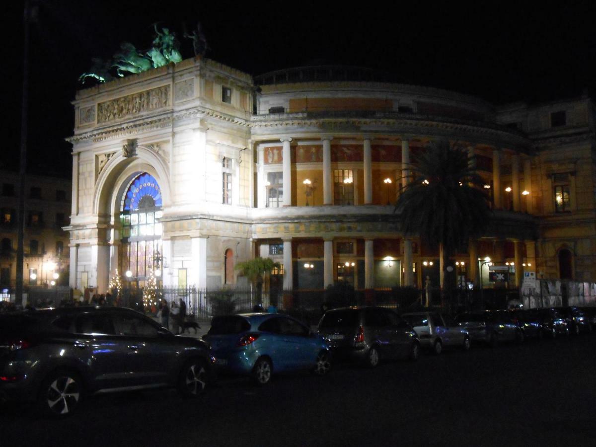 Appartamento San Domenico ปาแลร์โม ภายนอก รูปภาพ